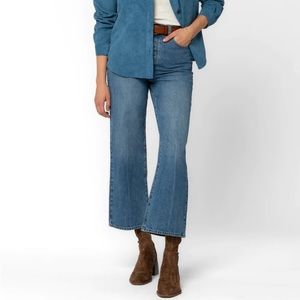 NWOT VELVET HEART Los Angeles (31) Alina Mid Rise Crop Flare Denim